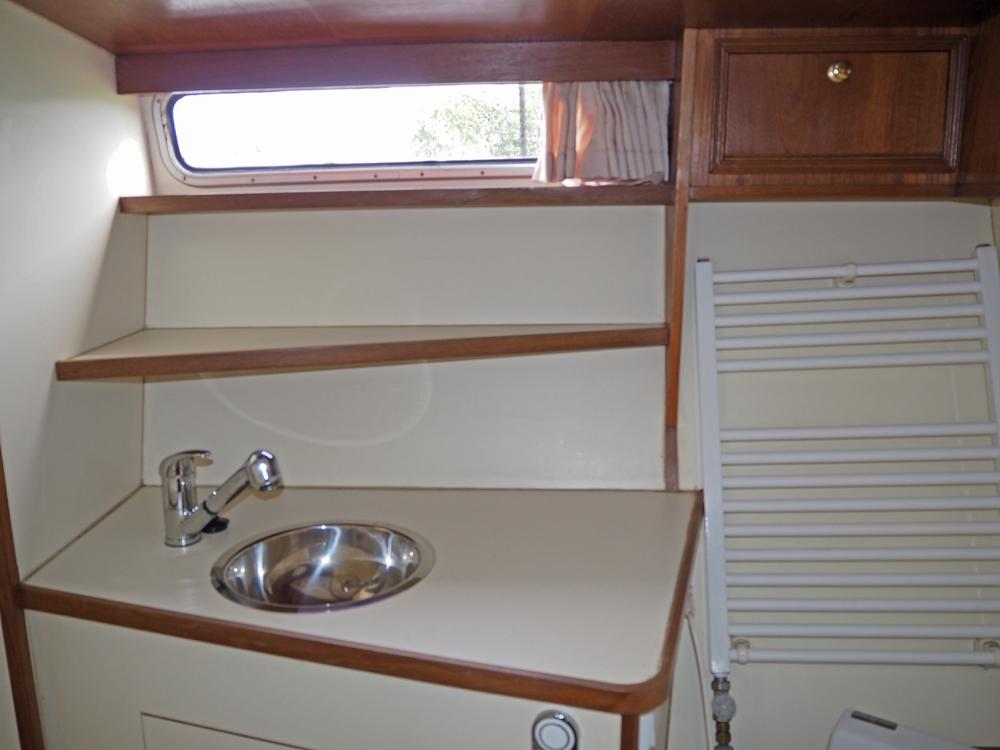 Vorschiff, Innenausstattung